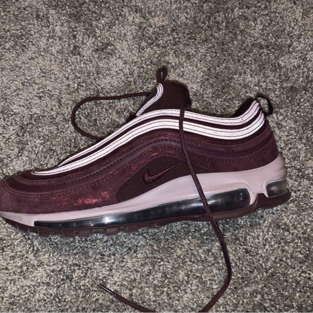 Nike Air Maxes